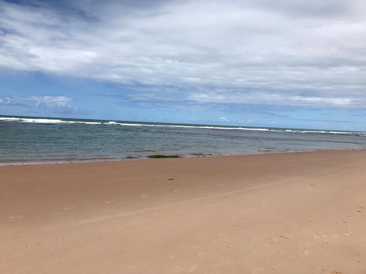 Flat Guarajuba Beira Da Praia Pe Na Areia Экстерьер фото