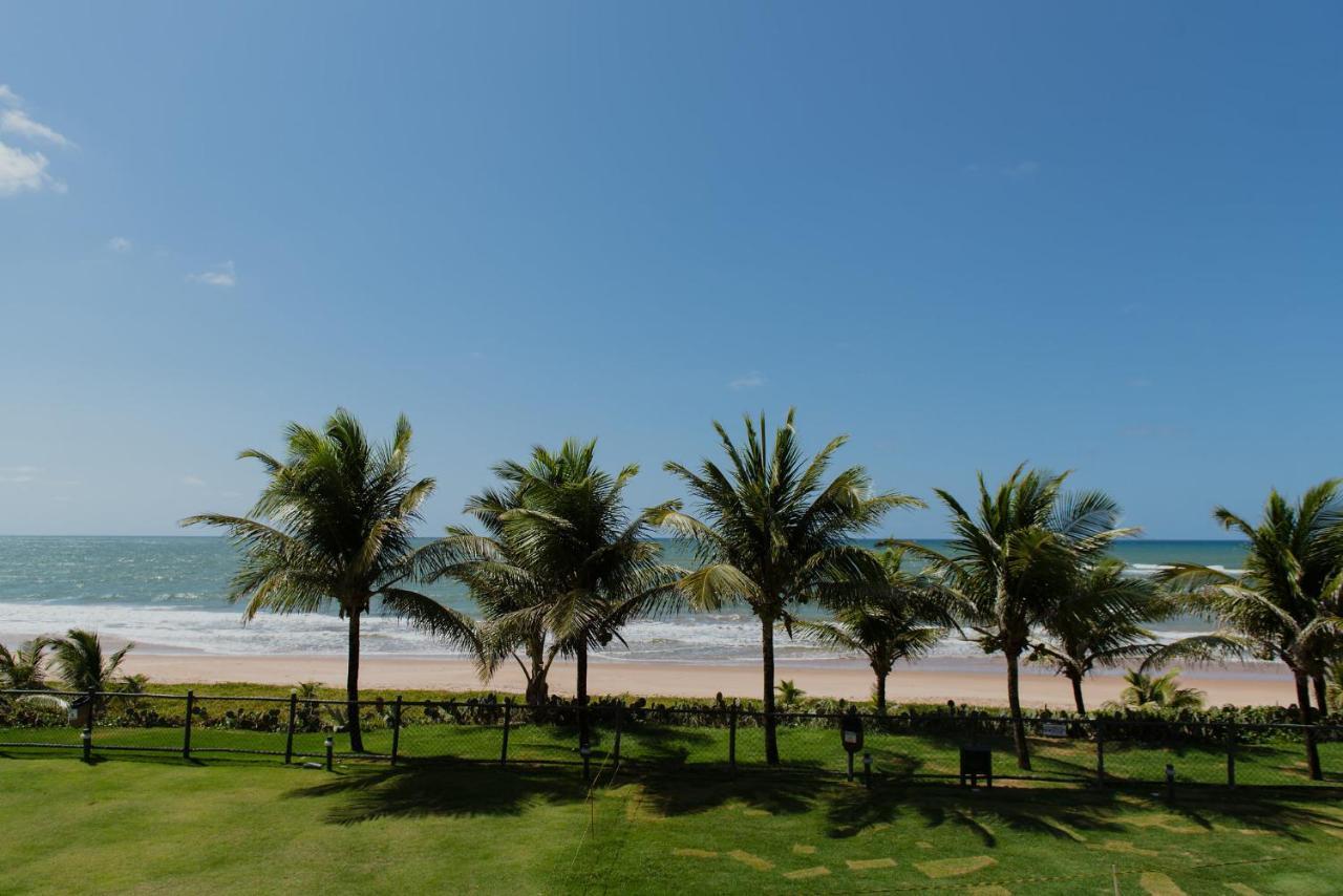 Flat Guarajuba Beira Da Praia Pe Na Areia Экстерьер фото