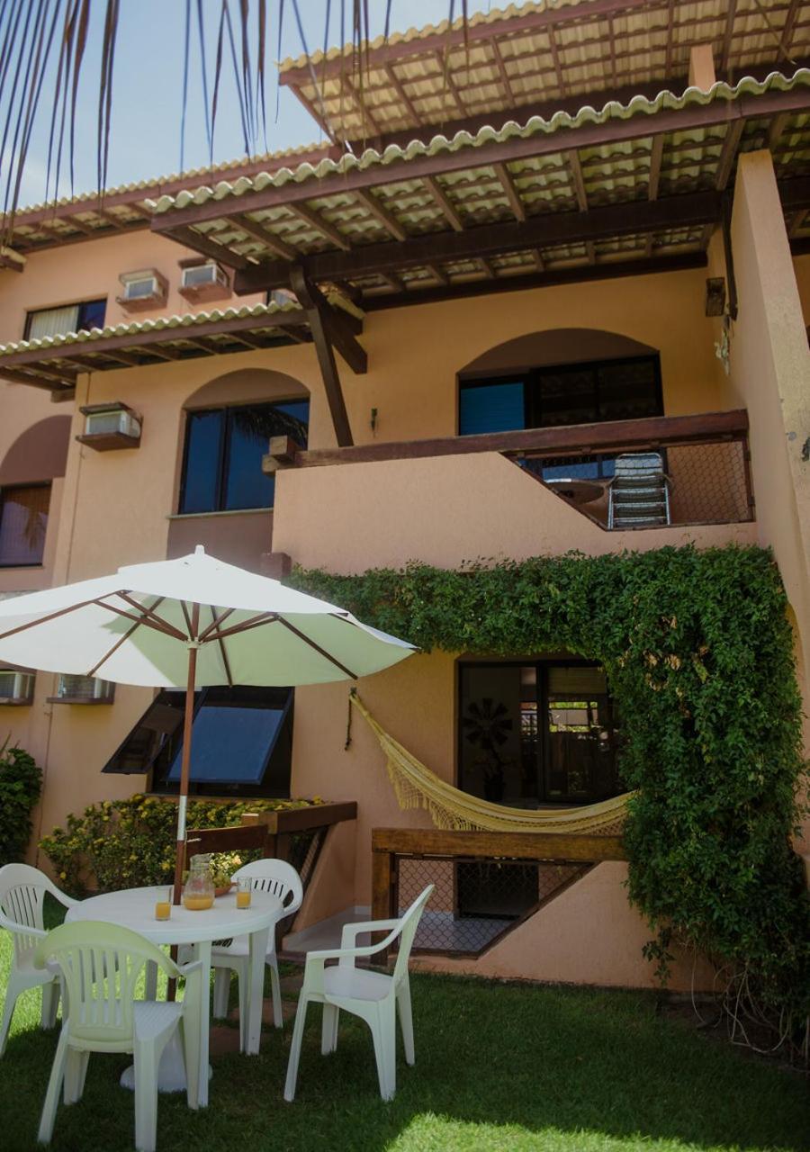 Flat Guarajuba Beira Da Praia Pe Na Areia Экстерьер фото